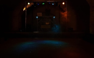 Global Truss 2-Punkt Traverse zu vermieten Bild 2