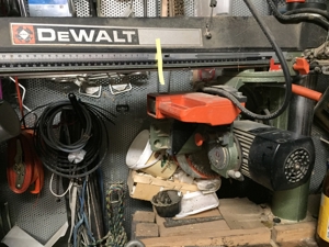 Verkaufe Platten - Radialarmsäge DEWALT DW 1501