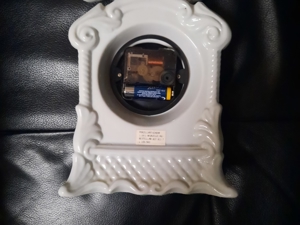 Meister Anker Porzellan Tisch und Kaminuhr Bild 2