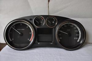 Peugeot Tachometer Bild 1