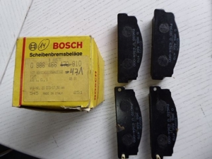 Bosch 0986466470 und 0986466471 Bremsbeläge Fiat 131 L-CL-S Bild 2
