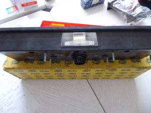Heckleuchte Hella 2VD008204-191 Iveco 99463244 Bild 3
