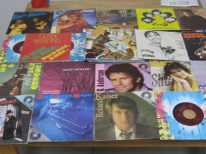 20 x 7  Singles   im Album-alle mit dem DDR-LABEL: AMIGA ab Anfang 60er  bis 1989 Bild 2