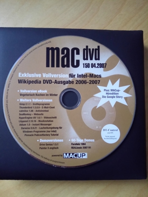 Mac DVD + 3 Mac CDs