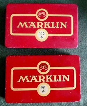 2 alte Blechdosen der Firma Märklin Bild 1