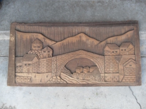 Holzreliefbild ( Brücke von Mostar )