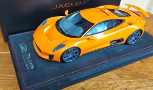 1:18 VAV Jaguar Concept C-X75 Orange auf Ledersockel BBR MR Ovp Bild 9