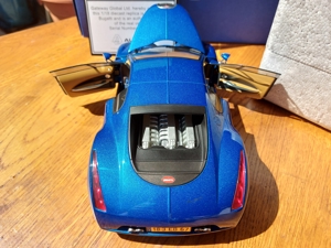 1:18 AUTOart Bugatti EB 18.3 Chiron Concept - Blue - 70911 - BOX Bild 10
