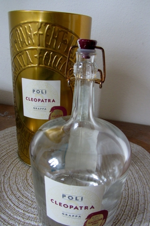 Grappa Poli Cleopatra Amarone Oro 700 ml leere Flasche in OVP Bild 2