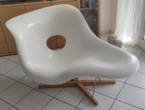 Original Eames La Chaise Vitra