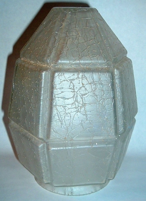Lampenschirm gebraucht, Glas, Prismenform. Bild 1