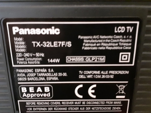 LCD TV/Fernseher - Panasonic Viera TX-32LE7F/S - 32" (81cm) Bild 2