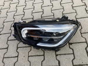 Scheinwerfer Mercedes GLC vorn links