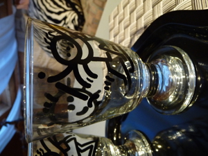 4 St. Trinkgläser Gläser inkl. Tablett Bild 4