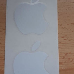 zwei Apple Aufkleber matt weiß