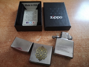 ZIPPO Sturmfeuerzeug mit seltener Ornament Gravur in Originalbox. Bild 7