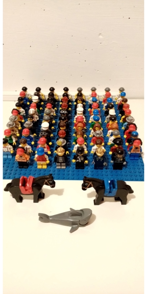 LEGO MINIFIGUREN, PFERDE, HAI Bild 5