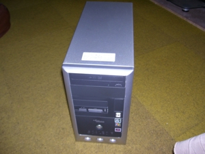 PC Fujitsu Siemens Scaleop Bild 1