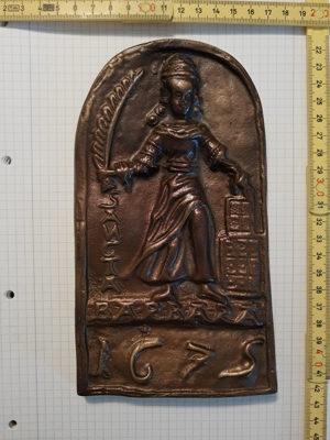 Bergbau Schutzpatronin St. Barbara Reliefmetallgussplatte Bronze Bild 1