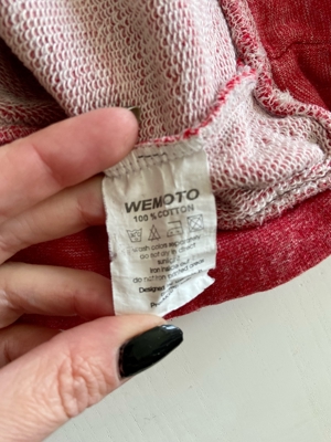 Roter Pulli von wemoto, S  Bild 6