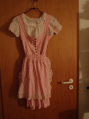 Fesches Dirndl Gr. 38