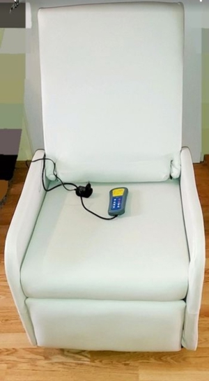 Neu! Massage Stuhl Massagesessel Massagestuhl Sessel Creme Weiß Bild 1
