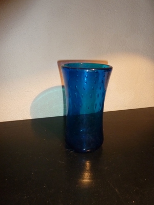Vase Muranoglas blau Bild 1