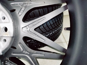 1 Satz Winter Kompletträder 8,5Jx20 ET45 NEU!! Bild 9