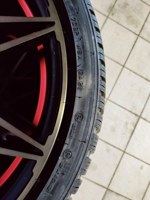 1 Satz Winter Kompletträder 8,5Jx20 ET45 NEU!! Bild 8