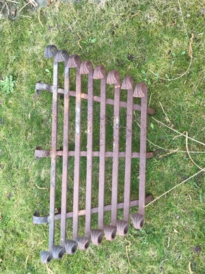 Rost für Kamin zu verkaufen Bild 2