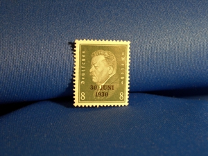 Deutsche Vintage Briefmarke 8 Pfennig F. Ebert / 30.06.1930 Bild 3