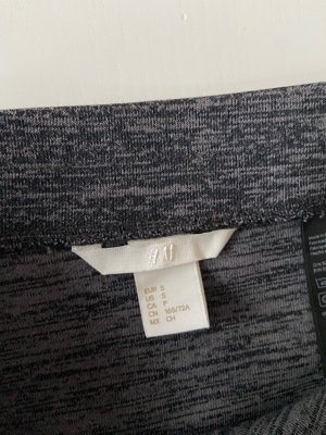 Grauer Bleistiftrock, S Bild 4