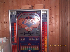 Spielautomat Rotamint - Jackpot DM. Einwurf. Bild 3