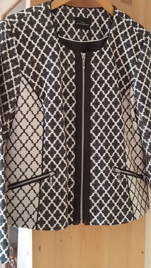 NEU - Sixth Sense Jacke schwarz/weiß Jacquard-Muster Gr. 42 Bild 1