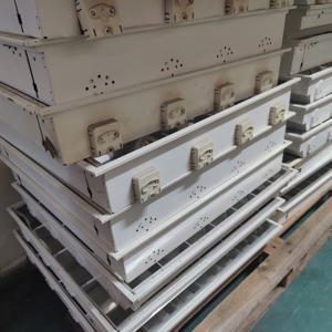 30 x Einbau Rasterleuchten gebraucht Bild 5
