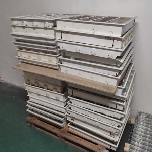 30 x Einbau Rasterleuchten gebraucht Bild 4