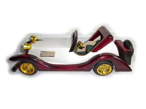 Schönes altes Modellauto Bild 3