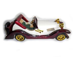 Schönes altes Modellauto Bild 4