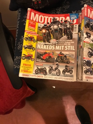 Motorrad Zeitschriften 2021-22 50 Stück  Bild 2