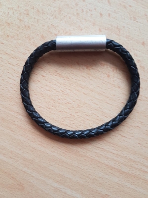 Herren Magnet-Armband aus Leder schwarz Bild 1