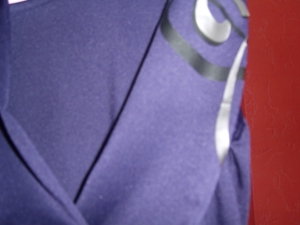 SPORT PULLI AUSGEFALLENER SCHNITT -NEU- GRÖSSE S Bild 5