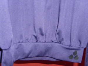 SPORT PULLI AUSGEFALLENER SCHNITT -NEU- GRÖSSE S Bild 2