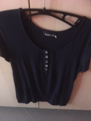 SHIRT MIT KNOPFLEISTE BLOUSIGER SCHNITT -NEU- GRÖSSE 38