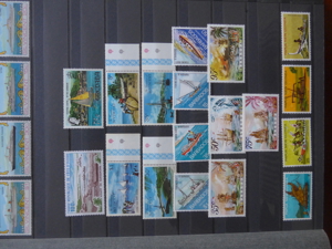94 Schiffsbriefmarken plus 7 Blöcke - postfrisch Bild 2
