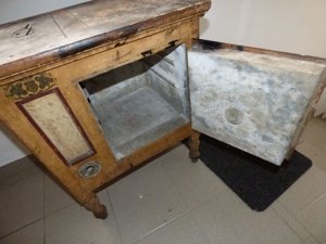 Ur- uralter Hertie-Kühlschrank (ca. 120 Jahre alt) aus Holz Bild 2