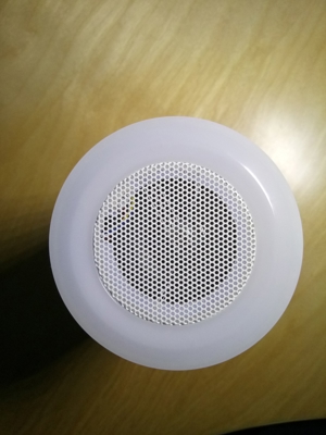 LED-Lampe mit Bluetooth-Lautsprecher Bild 5