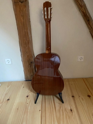 Konzert-Schülergitarre inkl. Gig-Bag, Noten- und Gitarrenständer Bild 3