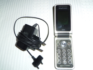 Sony Ericsson R306 Bild 2