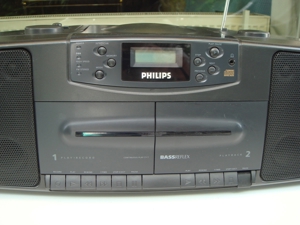 Philips Stereoanlage mit 2 Kassetten Doppeldecks und CD-Player Bild 2