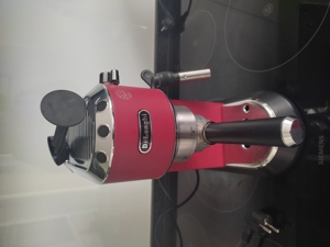 Delonghi Siebträger Espressomaschine plus elektr. Kaffeemühle!!! Bild 2